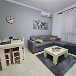 Apartment Wanderlust 2 Tirana